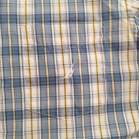 Nautica Men’s Cotton Short Sleeve Button Down Blue and Yellow Plaid Shirt Size L - Picture 6 of 8